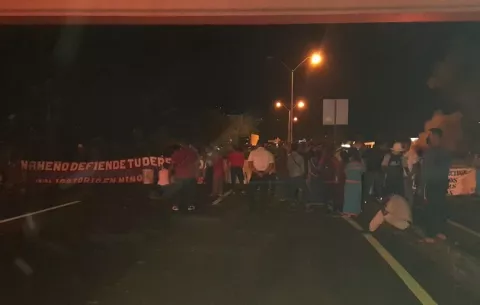 Grupos con intereses particulares estarían detrás de las protestas indígenas contra la vacunación