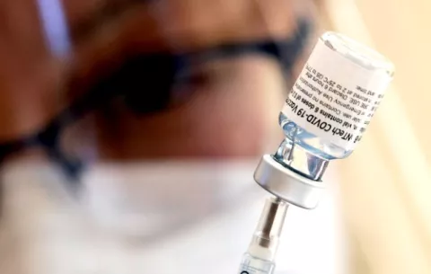 Pfizer destinará sus beneficios en Rusia para ayuda humanitaria en Ucrania