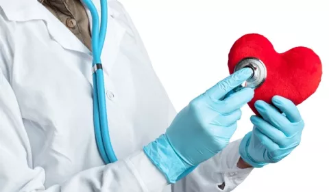 Afecciones cardíacas hereditarias: ¿Qué debe saber?