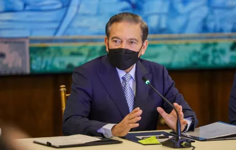 Laurentino Cortizo sanciona ley que le permite a Etelvina de Bonagas seguir al frente de la Unachi