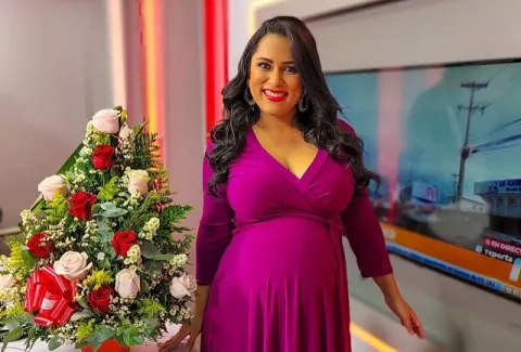 Delia Muñoz se va de licencia de maternidad, agradece los cuidados brindados durante este tiempo