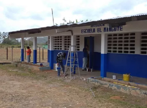 Escuela multigrado en el distrito de Chame es reabierta tras dos años de cierre 