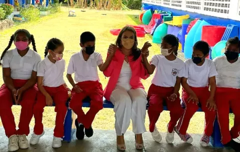 Más de 100 casos confirmados de covid-19 en escuelas; Meduca descarta clúster