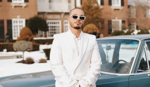 J Balvin anuncia suspensión de su gira por Estados Unidos debido a la covid-19