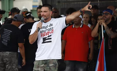 Julián Gil: ¿Por qué el actor demandó a una empresa de la que es embajador?