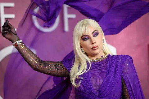 Lady Gaga anuncia 'Hold My Hand' como parte de la banda sonora oficial de 'Top Gun: Maverick'