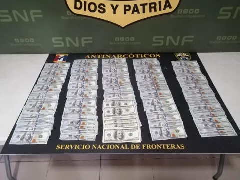 Senafront incauta treinta mil dólares que hombre llevaba ocultos en sus partes íntimas 