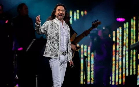 Marco Antonio Solís recibirá el homenaje 'Persona del Año' en los Latin Grammy