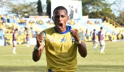 Nicolás 'Yuyu' Muñoz establece nuevo récord de goles en Centroamérica