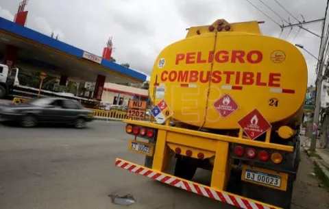 Propietarios del transporte de petróleo y derivados siguen sin obtener respuesta de alivio 