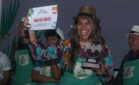 Yaremi Greig demostró el excelente desempeño que tiene la mujer en la mixología 