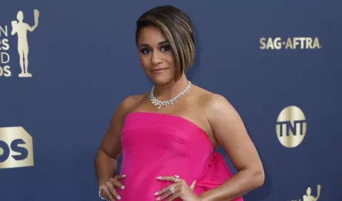 La actriz Ariana DeBose presentará los Premios Tony de teatro en Nueva York