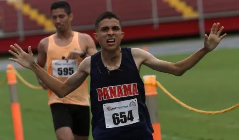 Rolando y Ariel Zúñiga, reyes de la pista panameña
