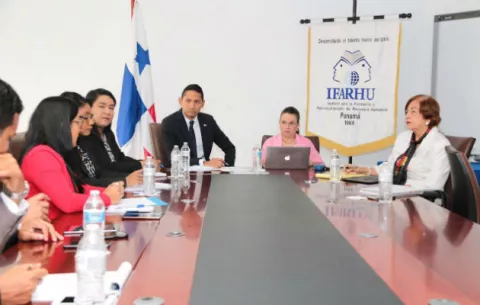 Directores del Ifarhu y Descentralización rendirán cuentas ante la Asamblea Nacional