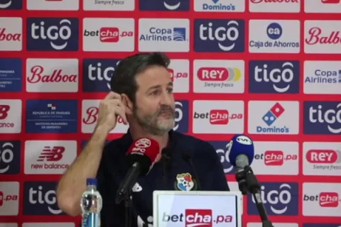 Thomas Christiansen admite que solo faltan firmas para su renovación con la Fepafut