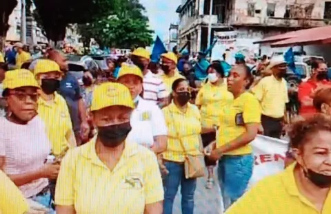 Se reanudaron esta mañana las manifestaciones sociales en Colón 