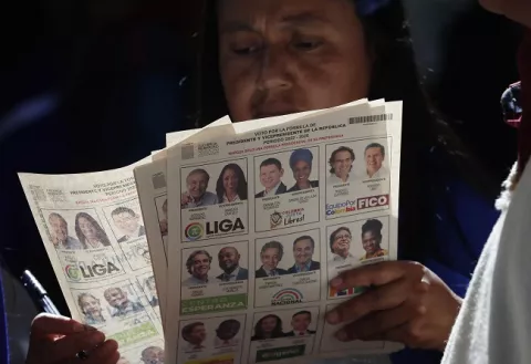 La izquierda y la libre postulación se medirán en segunda vuelta en Colombia