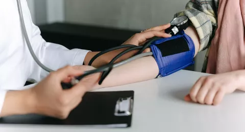 Día Mundial de la Hipertensión: Consejos para prevenir los problemas de presión arterial