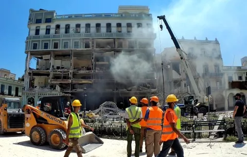 Elevan a 22 la cifra de muertos en la gran explosión del lujoso Saratoga en La Habana