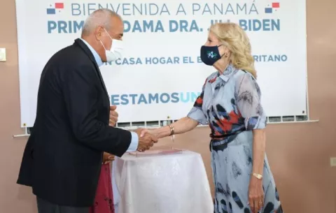 Primera dama de Estados Unidos visitó hoy el Hogar El Buen Samaritano