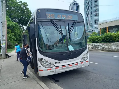 Panorama difícil se vislumbra para usuarios de los metrobuses