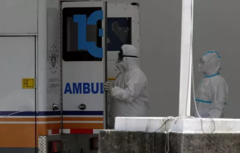 Más de 3 mil nuevos casos de covid-19 y cinco muertes por la enfermedad 