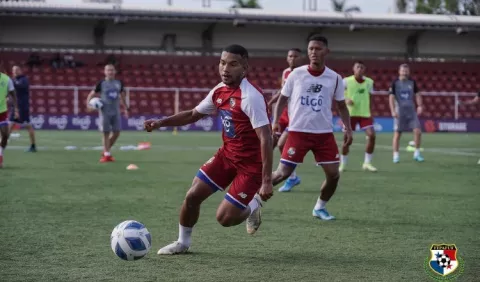 Panamá con un equipo 'improvisado' enfrenta a El Salvador