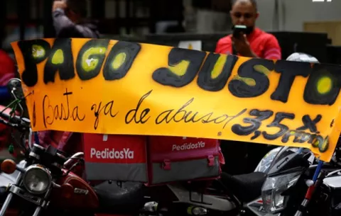 Repartidores de Pedidos Ya acceden a un diálogo, pero mantienen paralización del servicio