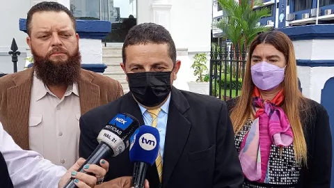 Presentan denuncia penal por importación de papa vencida a Panamá