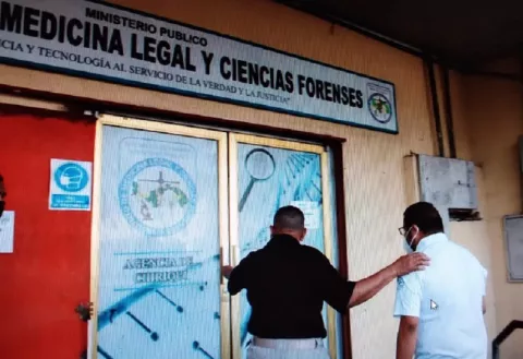 Voluntario del Sinaproc agredido por conductor en Boquete es evaluado en Medicatura Forense 