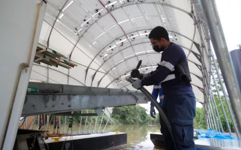 Wanda, la primera rueda sostenible de Latinoamérica que pesca basura flotante