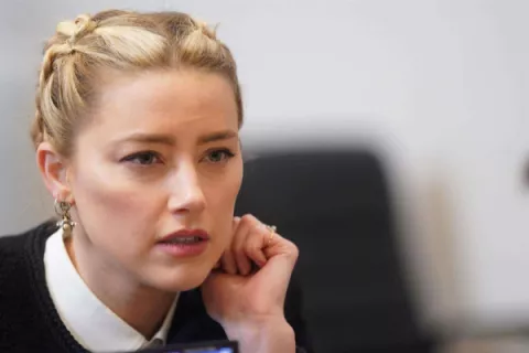 Amber Heard tiene uno de los rostros más bellos del mundo