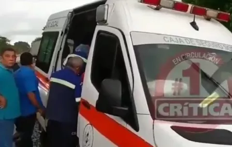 CSS lamentó accidente que involucró ambulancia de la entidad y donde falleció un paciente