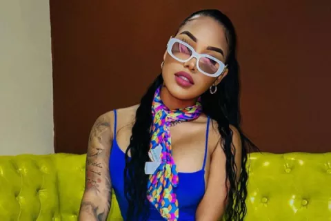 Anyuri: ¿Por qué no fue la telonera del concierto de Karol G?