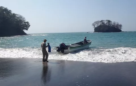 Científicos investigan la actividad volcánica submarina del archipiélago de Las Perlas