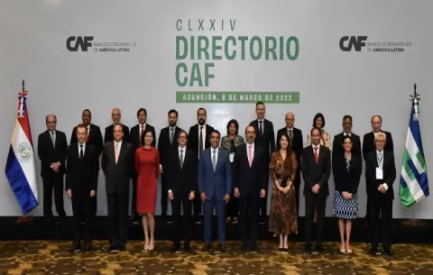  Standard and Poor's  mejora la calificación de CAF a AA-  