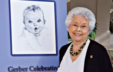 Fallece Ann Turner Cook, la icónica bebé de las compotas Gerber
