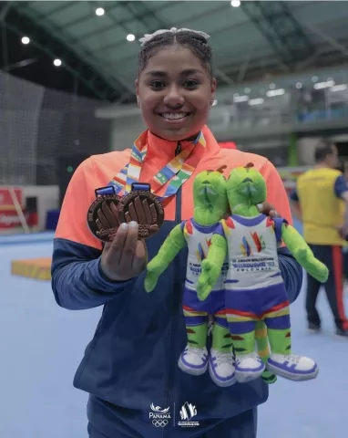 Panamá tiene su  primera medalla de plata  y suma  tres más de bronce