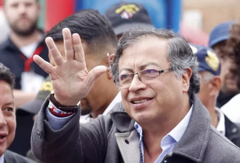 La izquierda gana por primera vez Presidencia de Colombia con Gustavo Petro