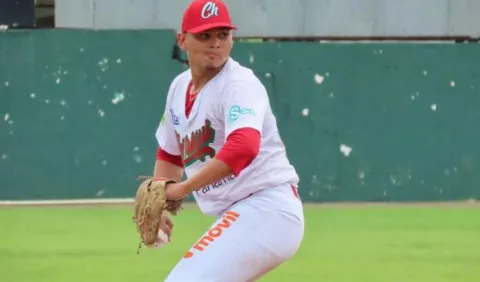 Julio Avendaño, lanzador con más ganados en el béisbol mayor