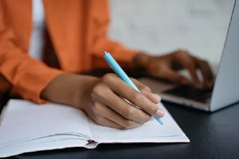 Libreta Digital para sector educativo oficial tendrá un costo de 300 mil dólares