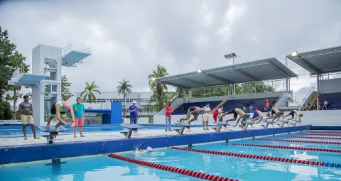 Triatletas aumentan su rendimiento de cara a competencias internacionales