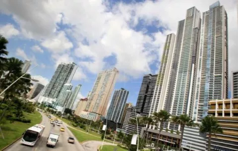 Economía de Panamá creció un 13.6 % en el primer trimestre de 2022