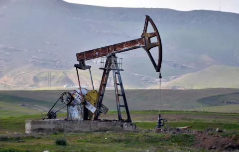 Petróleo de Texas alcanza los $120.75 dólares