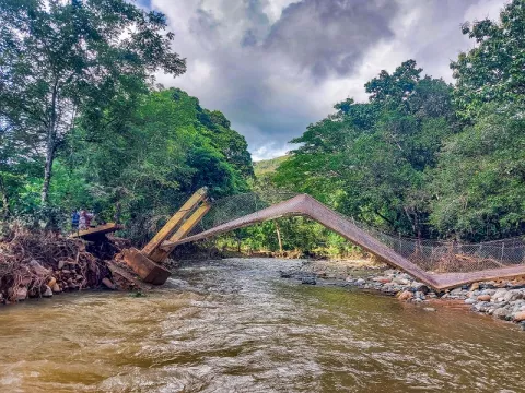Incomunicados residentes del Quije en Natá, por destrucción de puente colgante  