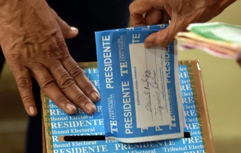 ¿Funciona  o no la figura de la reelección en Panamá?