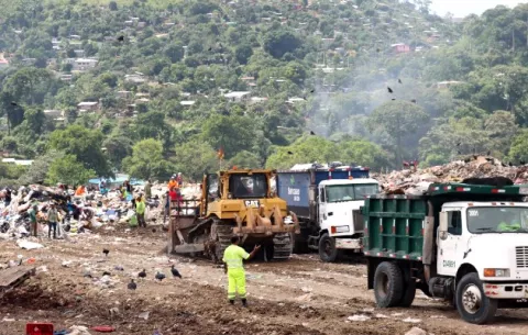 Urbalia Panamá, S. A. no tiene recursos para completar adecuaciones en Cerro Patacón; le adeudan $16.8 millones