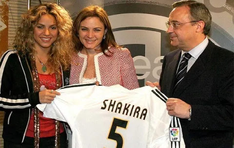 ¿Por qué  Vivian de Torrijos aparece en la foto viral de Shakira y Florentino Pérez?