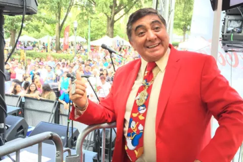 Carlos Bonavides ha evolucionado favorablemente, pero existe el riesgo de que necesite una cirugía