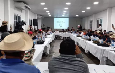 Alianzas sustentan propuestas de rebaja a $3.00 el costo de los combustibles en la mesa única del diálogo